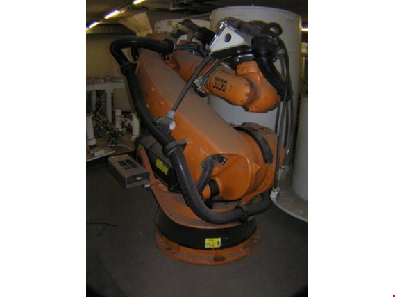 KUKA KR240-2-2000 1 Industrieroboter gebraucht kaufen (Auction Premium) | NetBid Industrie-Auktionen